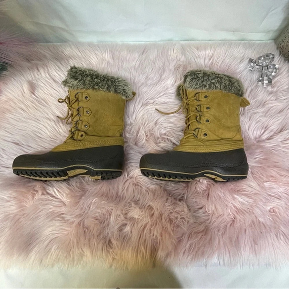 Winter boots Canada Maria size 8 - Picture 9 of 10
